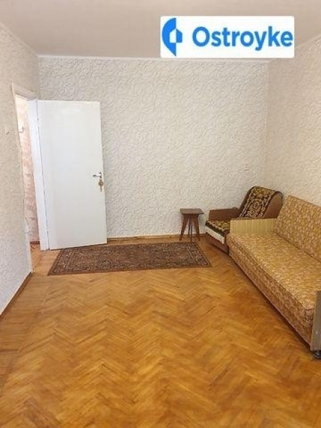 Фото 2 Продаж Квартир Героев Сталінграда улица