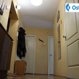 $flat->street $flat->street