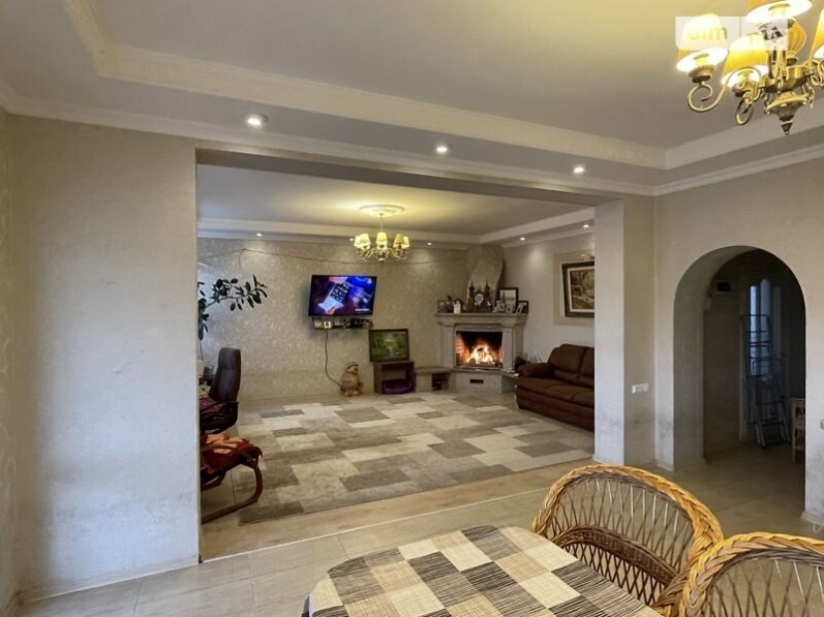 Фото 6 Продаж Квартир Продаж 3 поверхового будинку з мансардою поруч з Києвом