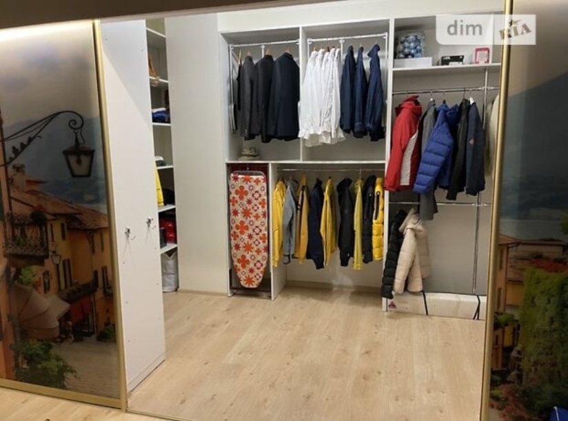 Фото 12 Продаж Квартир Продаж 3 поверхового будинку з мансардою поруч з Києвом