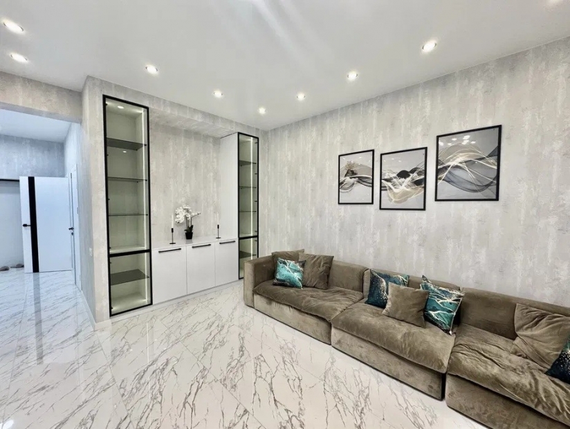 Фото 2 Продаж Квартир Новий будинок в селі Гатне!