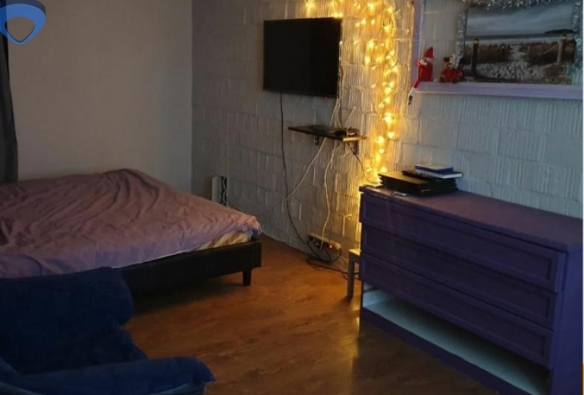 Фото 3 Продаж Квартир 3 к. Тополевая / Вузовский . 90м . 11/ 2 эт. С мебелью!