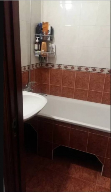 Фото 16 Продаж Квартир Продам трехкомнатную квартиру