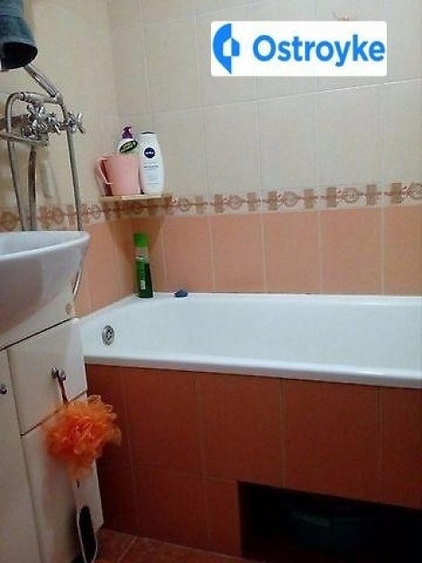 Фото 3 Продаж Квартир Симоненко Василия улица