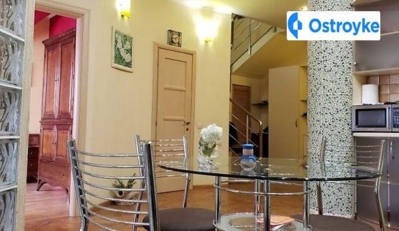 Фото 1 Продаж Квартир Среднефонтанская улица