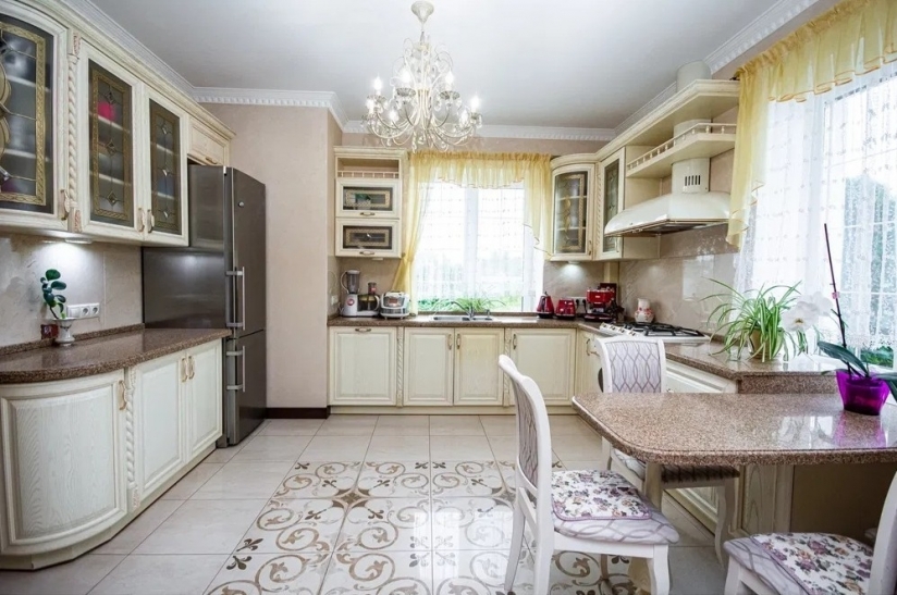 Фото 7 Продаж Квартир Чудовий будинок з дорогим ремонтом, меблями і технікою поруч з Києвом