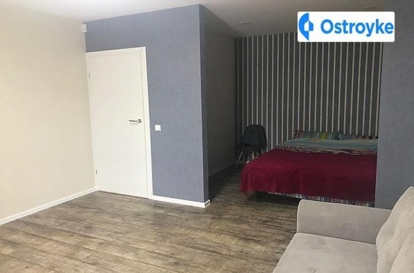 Фото 2 Продаж Квартир Університетська улица