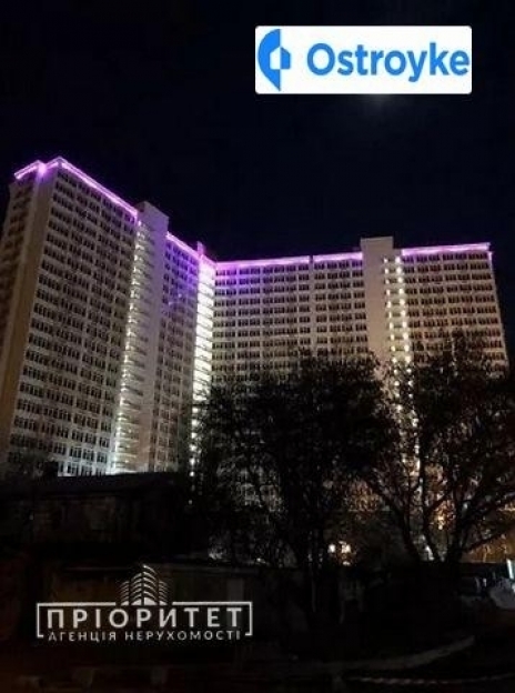 Фото 1 Продаж Квартир Бассейная улица