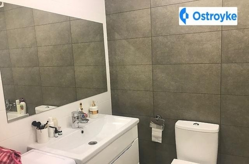 Фото 8 Продаж Квартир Університетська улица