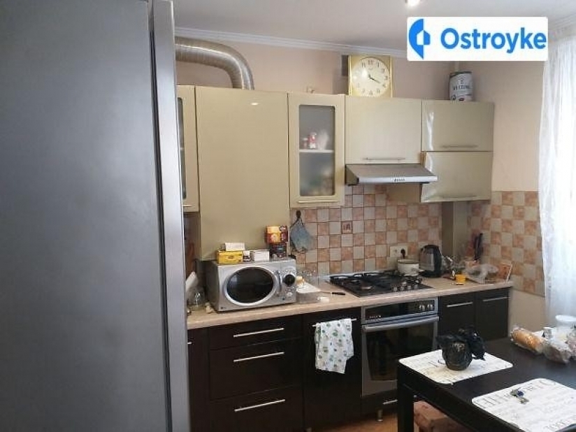 Фото 1 Продаж Квартир Возрождение проспект