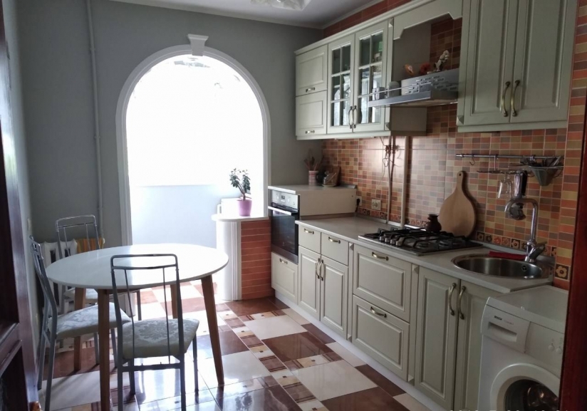 Фото 15 Продаж Квартир Продам трехкомнатную квартиру