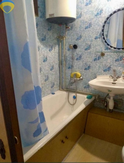 Фото 1 Продаж Квартир 2 ком . квартира на Черемушках 30м