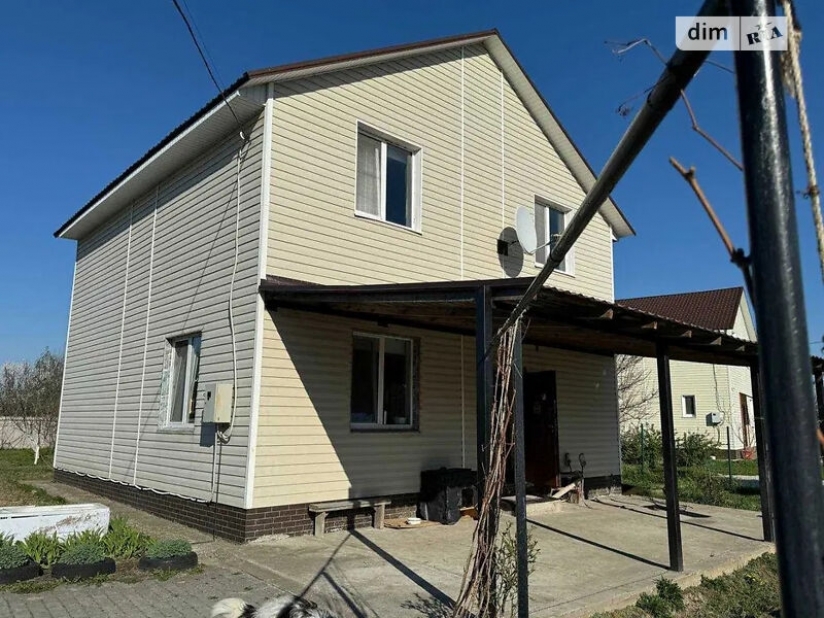 Фото 2 Продаж Квартир Продаж 2 поверхового будинку з верандою і ділянкою на 11 соток, 131.7 кв. м, 3 кімнати