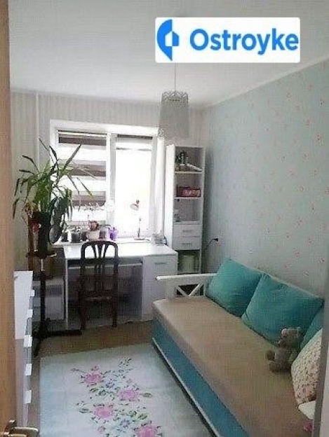 Фото 2 Продаж Квартир Небесної Сотні проспект