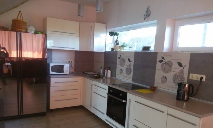 Фото 5 Продаж Квартир Двухэтажный дом с видом на море на Ветеране