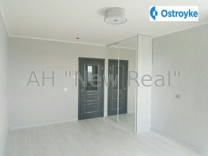 Фото 19 Продаж Квартир Глушкова Академика пр-т