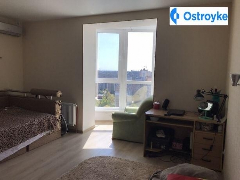 Фото 2 Продаж Квартир Жужомы Сержанта улица