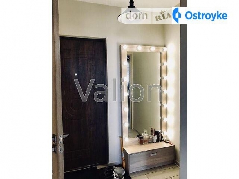 Фото 13 Продаж Квартир Гарибальди ул.