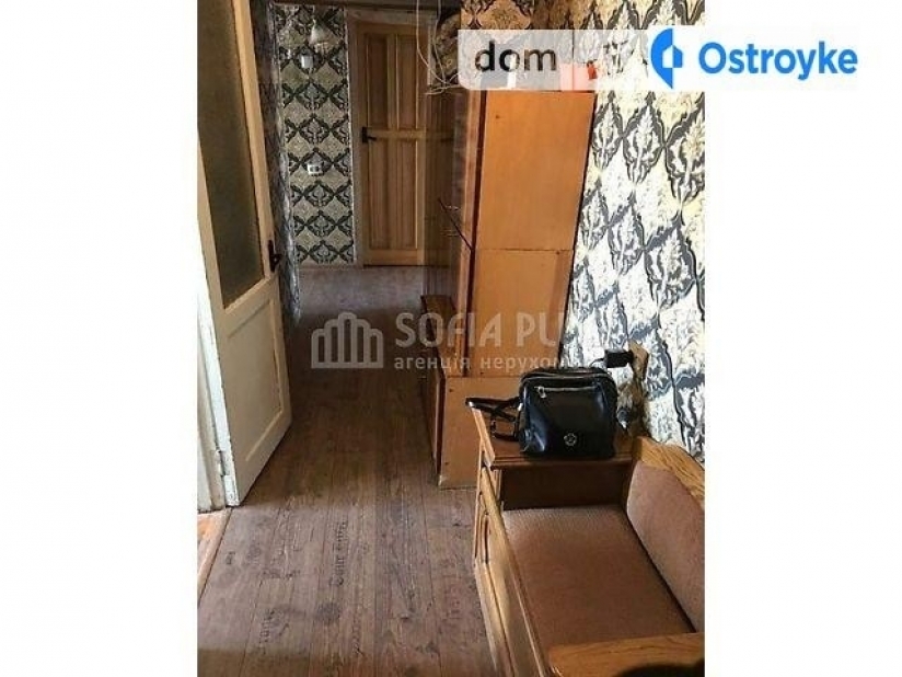 Фото 1 Продаж Квартир Введенская ул.