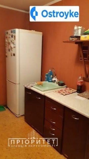 Фото 1 Продаж Квартир Небесної Сотні проспект