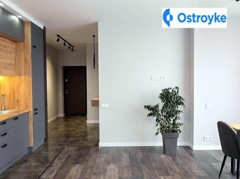 Фото 9 Продаж Квартир Ревуцкого улица