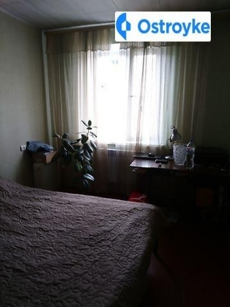 Фото 3 Продаж Квартир Героев Сталінграда улица