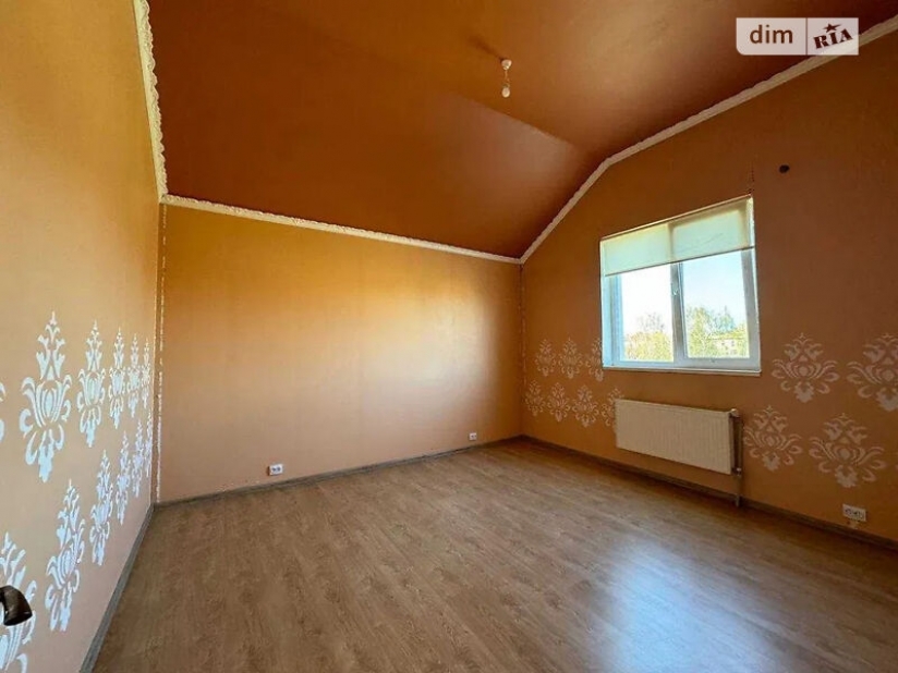 Фото 14 Продаж Квартир Продаж 2 поверхового будинку з верандою і ділянкою на 11 соток, 131.7 кв. м, 3 кімнати