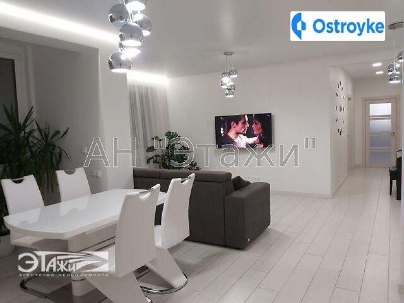 Фото 1 Продаж Квартир Глушкова Академика пр-т