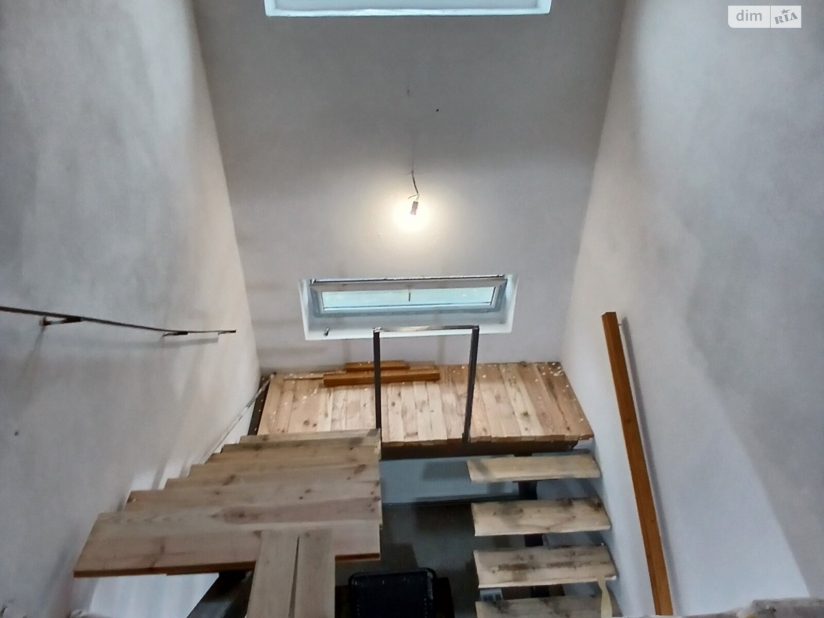 Фото 10 Продаж Квартир Продам будинок з ремонтом в передмісті Львова в с. Тернопілля