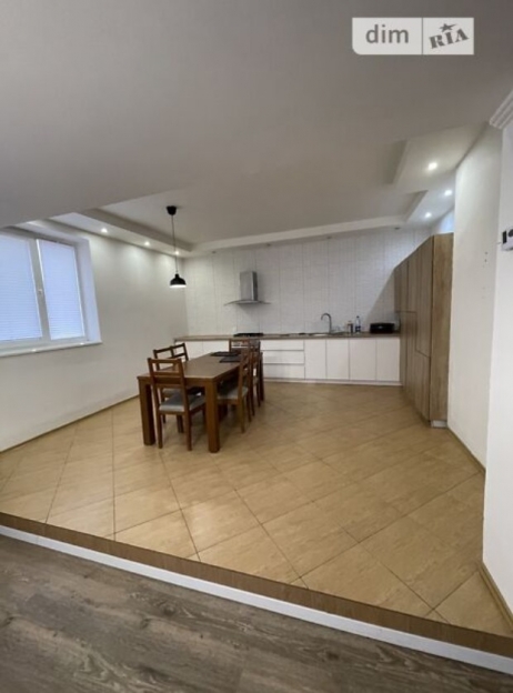 Фото 3 Продаж Квартир Продаж 2 поверхового будинку з ділянкою на 7 соток, 299 кв. м, 5 кімнат