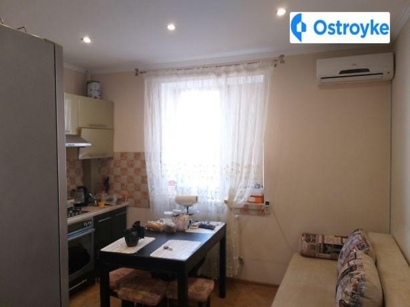 Фото 2 Продаж Квартир Возрождение проспект