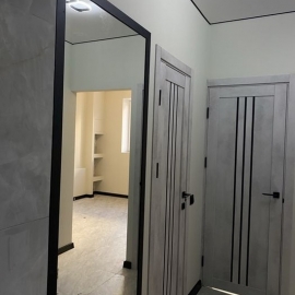 $flat->street $flat->street