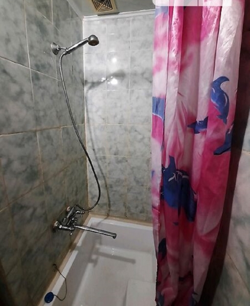 Фото 7 Продаж Квартир В продаже 2-х комнатная гостинка,  Новая Бавария