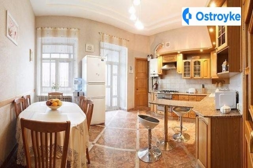 Фото 8 Продаж Квартир Конституции майдан