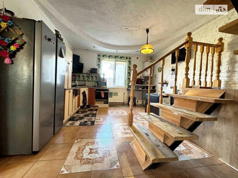 Фото 7 Продаж Квартир Продаж 2 поверхового будинку з верандою і ділянкою на 11 соток, 131.7 кв. м, 3 кімнати