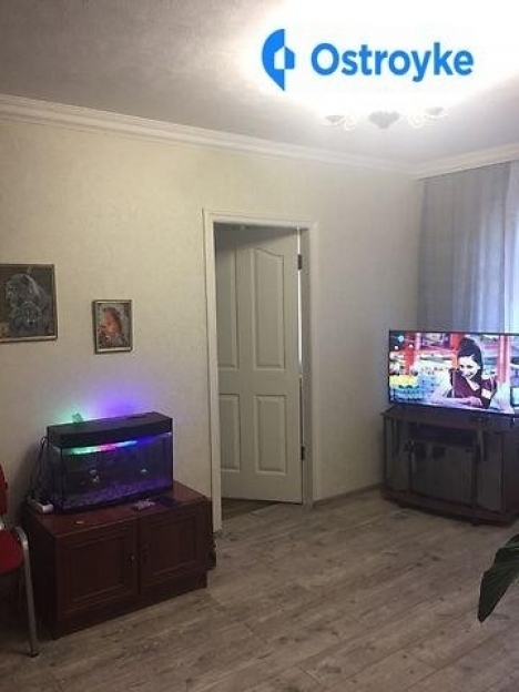 Фото 1 Продаж Квартир Олеся Гончара