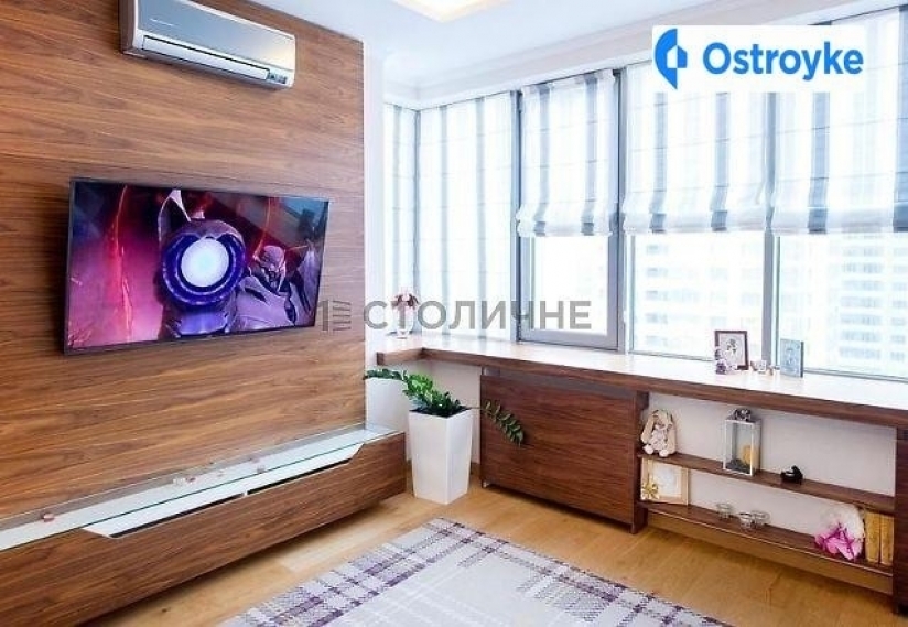 Фото 1 Продаж Квартир Днепровская набережная