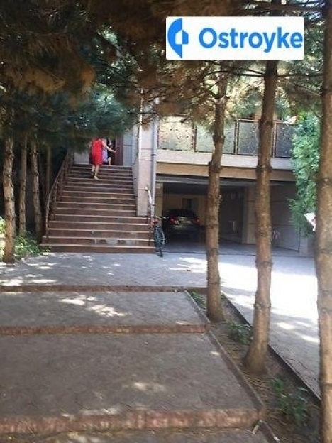 Фото 4 Продаж Квартир Абрикосовая улица