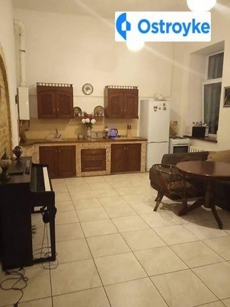 Фото 1 Продаж Квартир Большая Житомирская улица