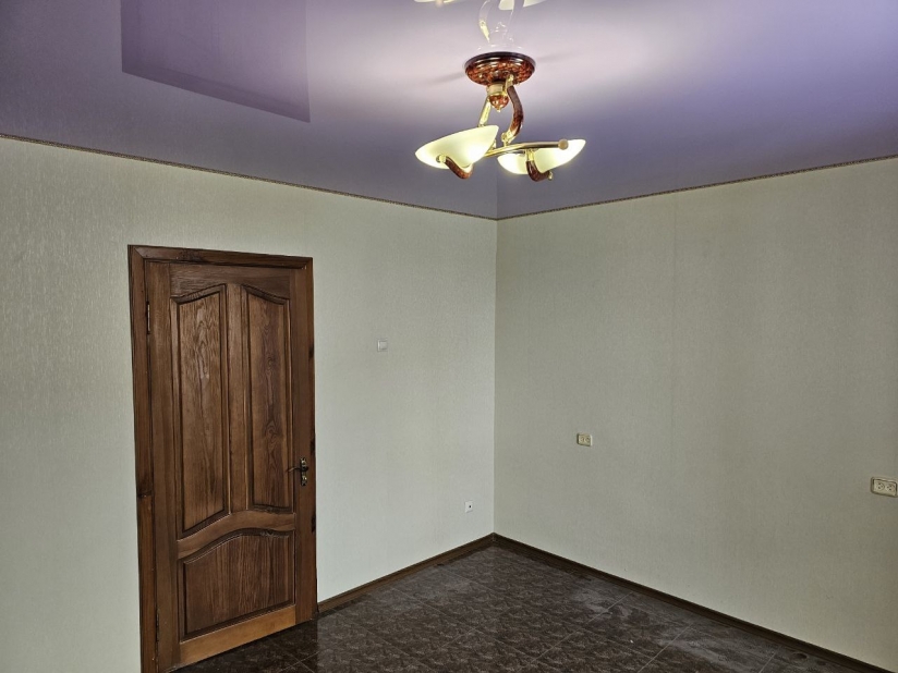 Фото 9 Продаж Квартир Сучасна квартира в тихому спокійному центрі