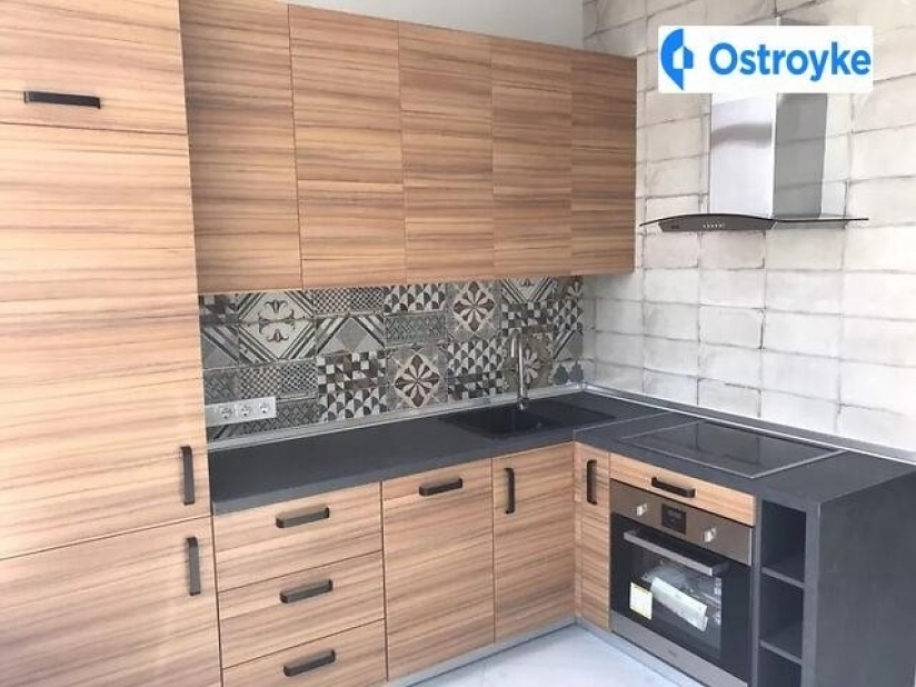 Фото 1 Продаж Квартир Каманина